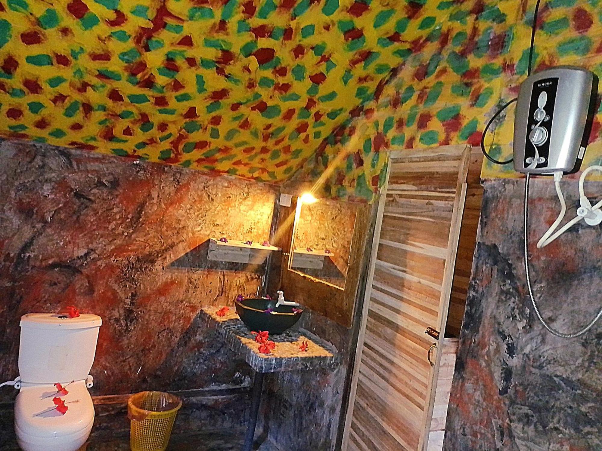 Elephant Villa, Yoga & Meditation Sanctuary * Sigiriya